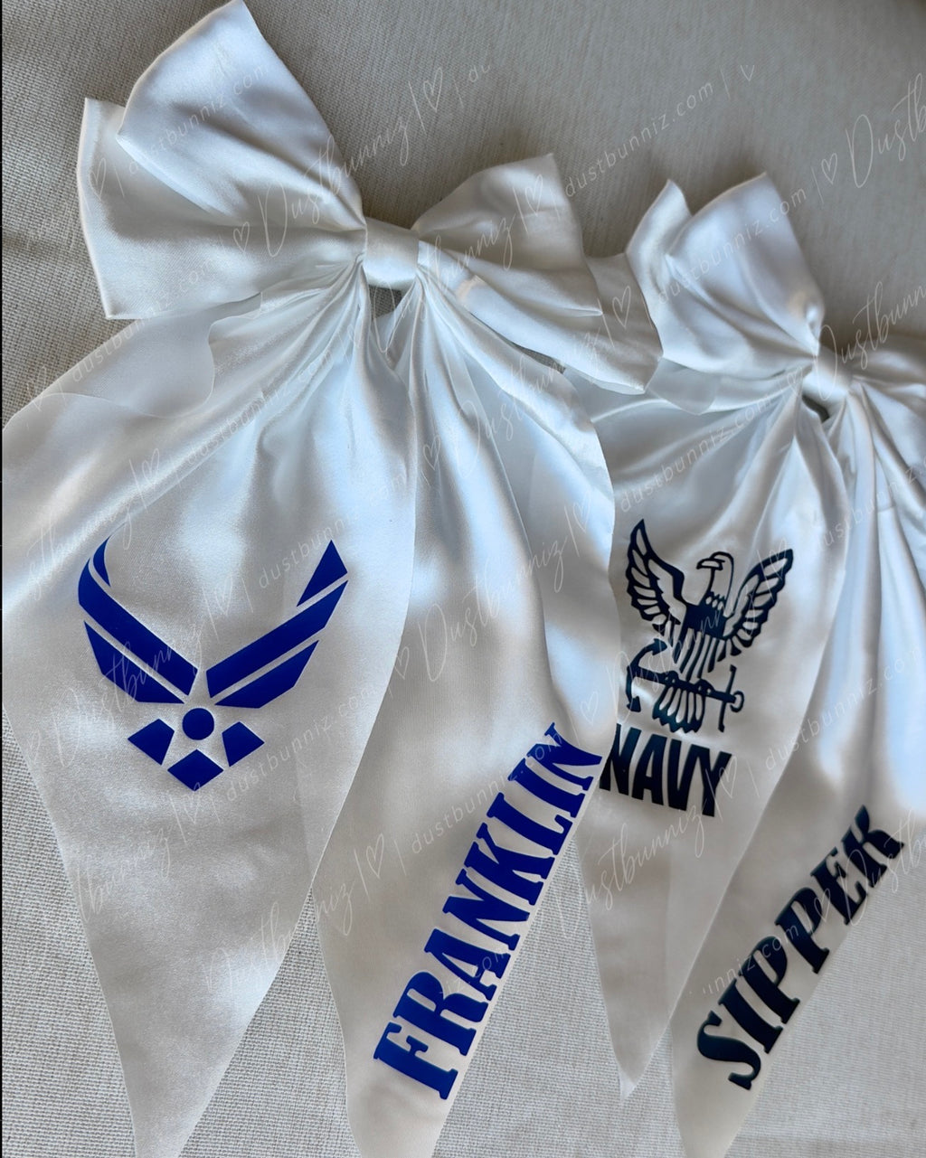 Custom Bow Clip MEDIUM